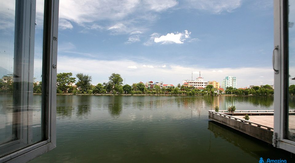 Vi Xuyen Lake