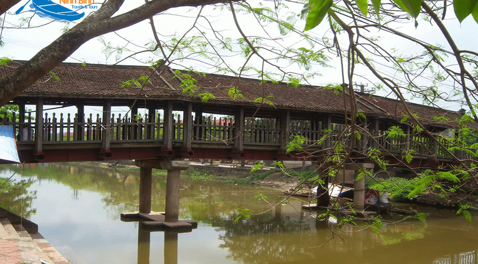 Phat Diem Tile Bridge